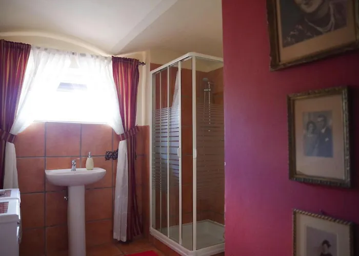 Novakovi U Novacky Apartament Nechanice (Hradec Kralove)