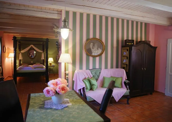 Novakovi U Novacky Apartament *